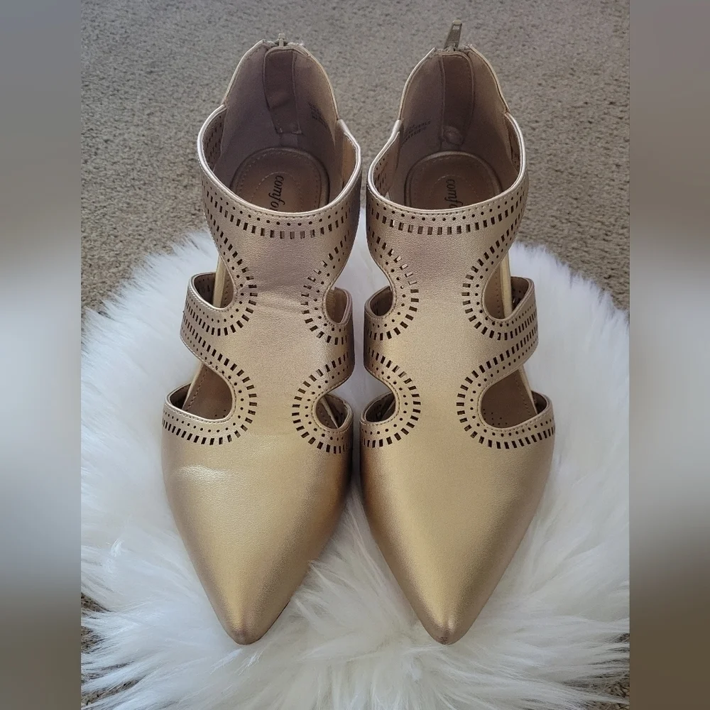 Comfortview Women's Gold Wide Width Gia Shootie Block Heels Wedding/ Party Shoes